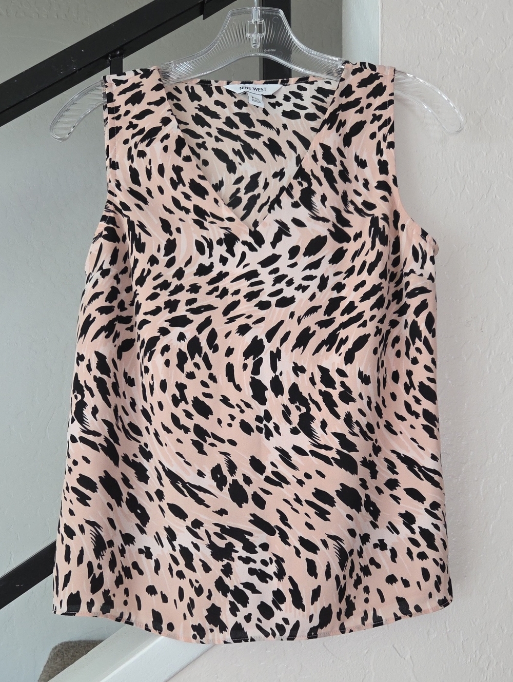 Nine West Blush Pink and Black Leopard Print V-Neck Tank Size PXS